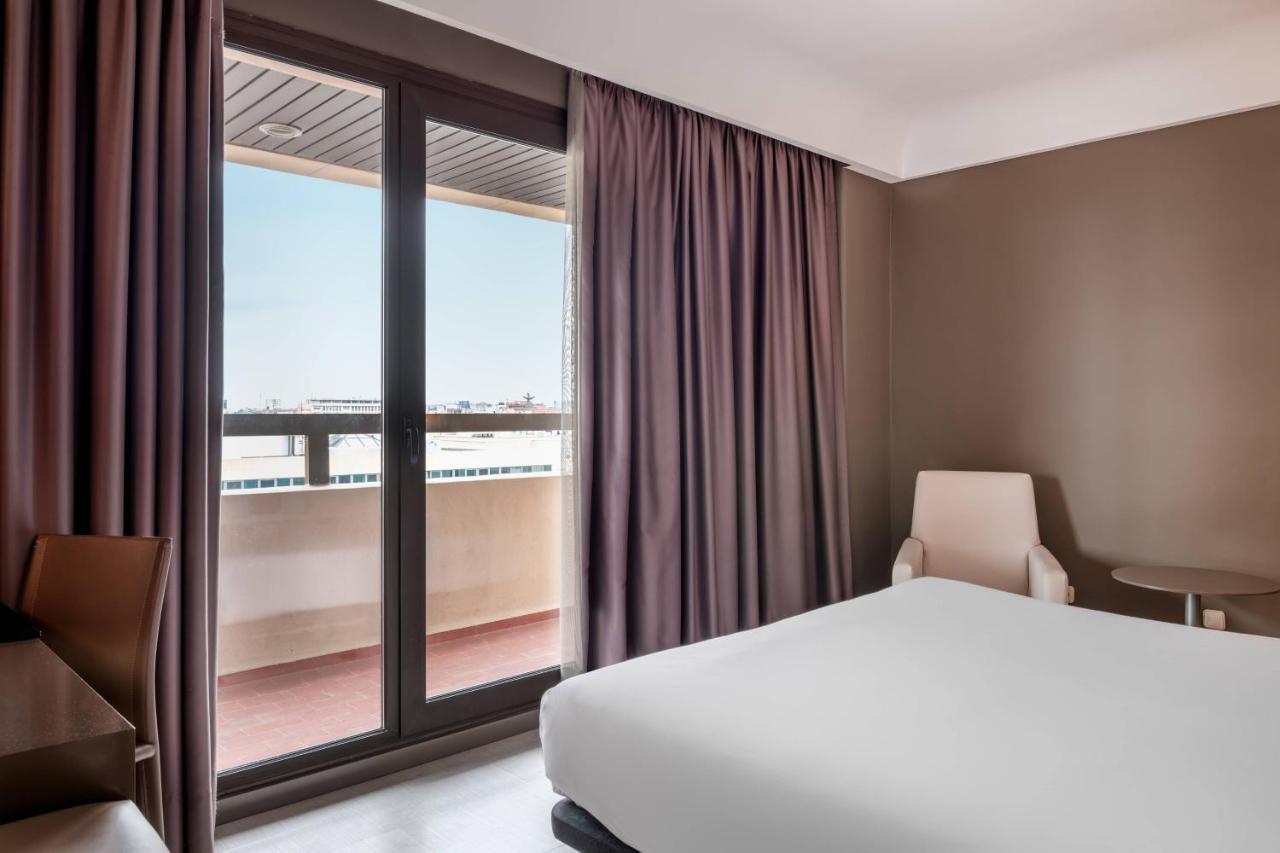 Ac Hotel Iberia Las Palmas By Marriott Exterior photo