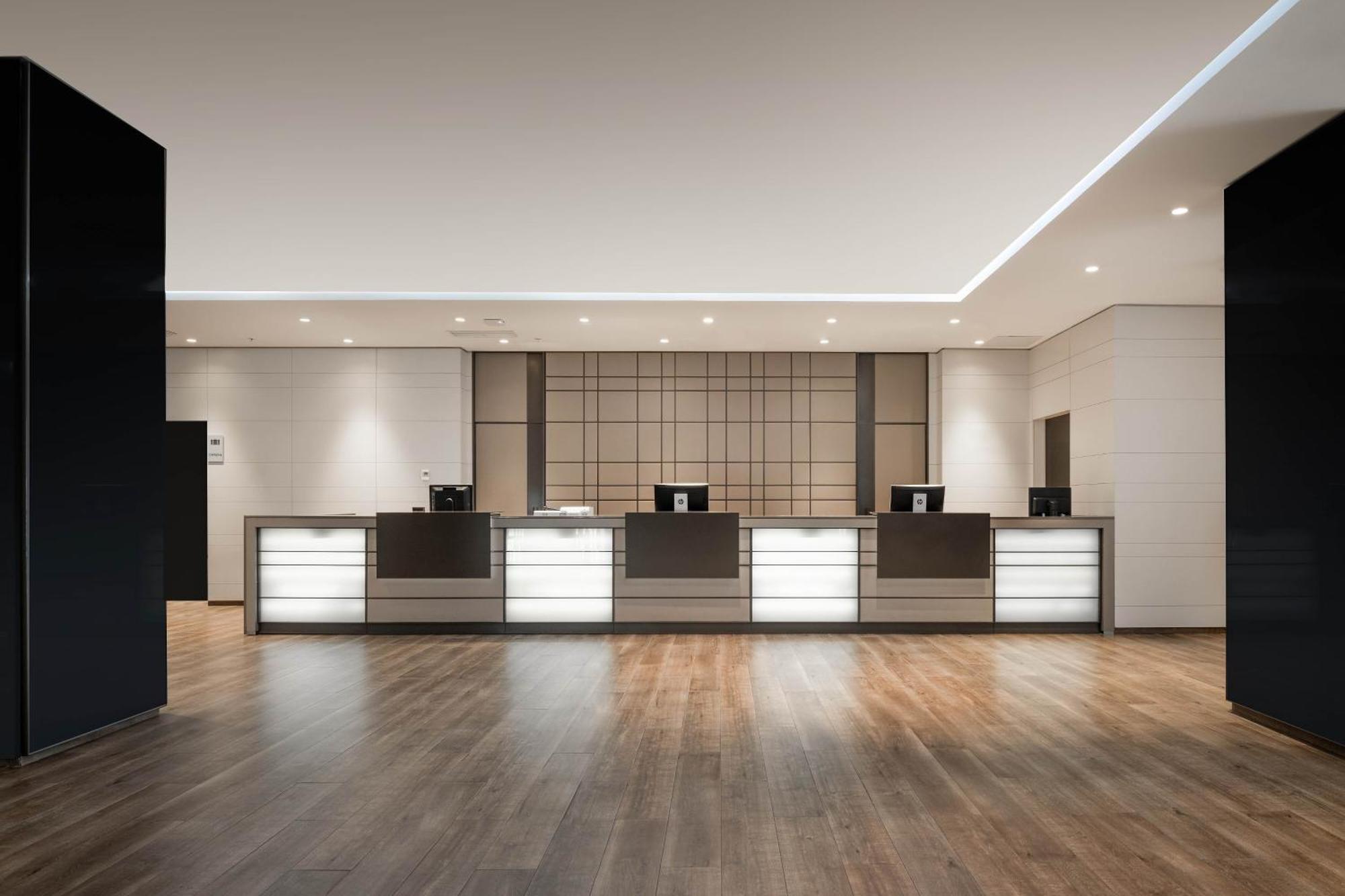 Ac Hotel Iberia Las Palmas By Marriott Exterior photo